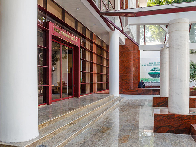 đá ốp mặt tiền nhà 17