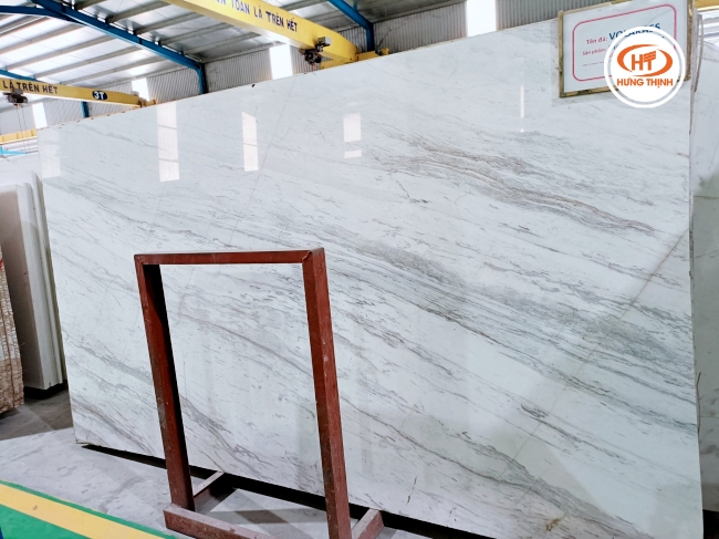 Đá Marble trắng Volakas được khai thác từ các vùng núi đá của Bắc Hy Lạp