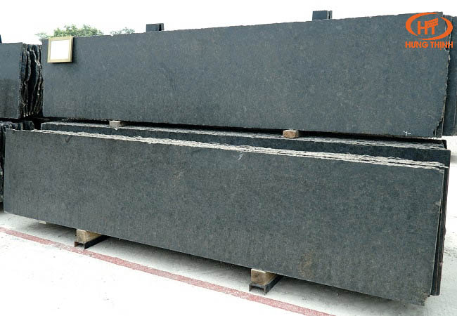 Đá granite xanh ngọc có phù hợp để chế tác thành các sản phẩm trang sức không? 
