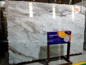 Branco White 4