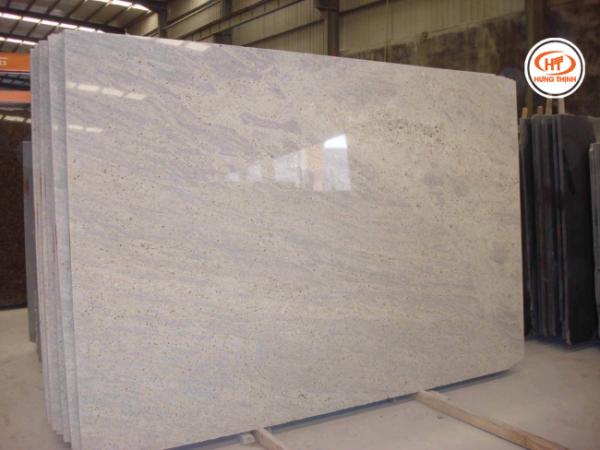 Đá Granite Trắng có bề mặt nhẵn bóng dễ dàng cho việc vệ sinh lau chùi