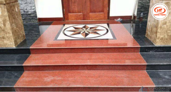 đá granite đỏ làm bậc tam cấp