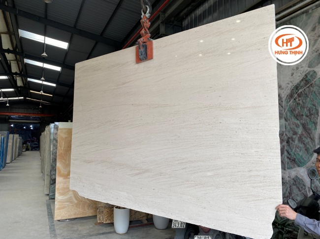 Đá Marble Vân Gỗ Cát luôn trong bản xếp hạng về độ bền và tuổi thọ cao.