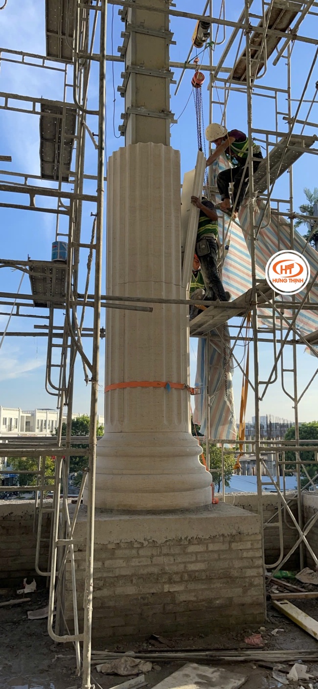 Thi công đá Marble Vân Gỗ Cát lên công trình.