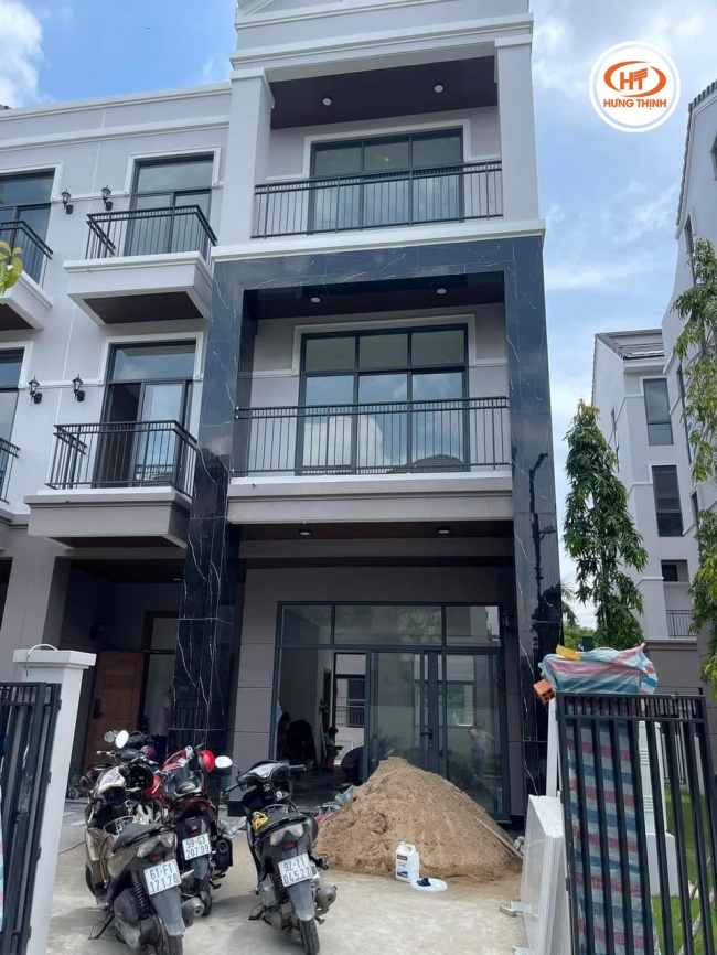 Đá đen tia chớp ốp mặt tiền khiến ngôi nhà bạn trở nên thu hút