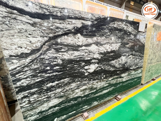 Mẫu đá Granite Titanium