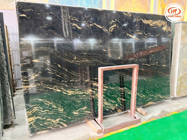 Đá Granite Titanium