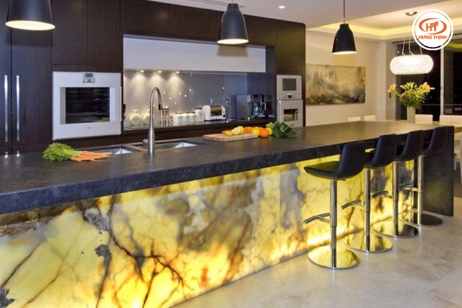Tranh đá xuyên sáng Onyx ốp bếp cực sang