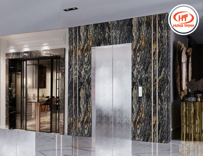Thang máy ốp đá Granite tạo cảm giác sang trọng và mạnh mẽ