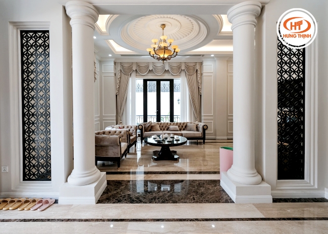 Đá cẩm thạch được kết hợp với viền đá Marble Nâu Đậm hết sức ăn ý