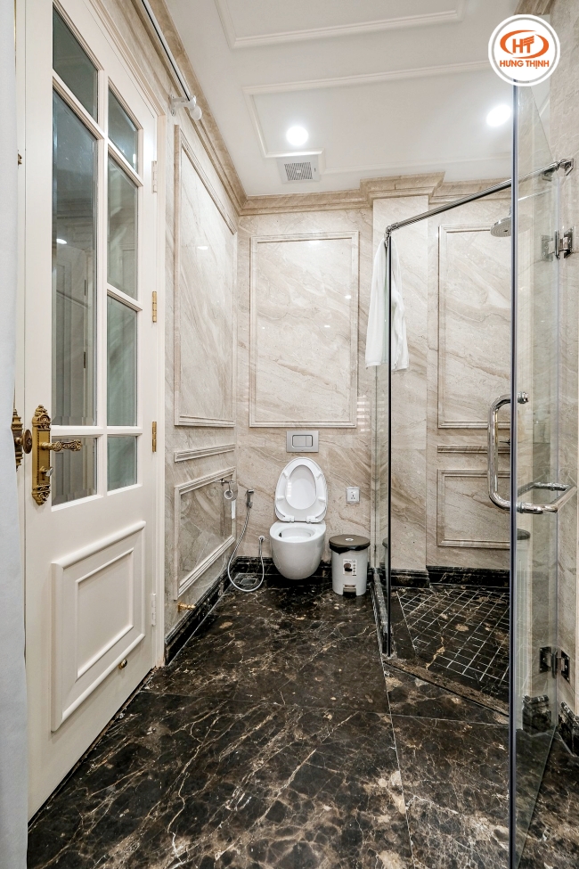 Ốp tường phòng tắm đá Marble vân gỗ Ý
