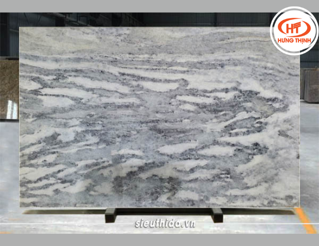 Cận cảnh vân đá Granite Saint Moritz tại kho Hưng Thịnh