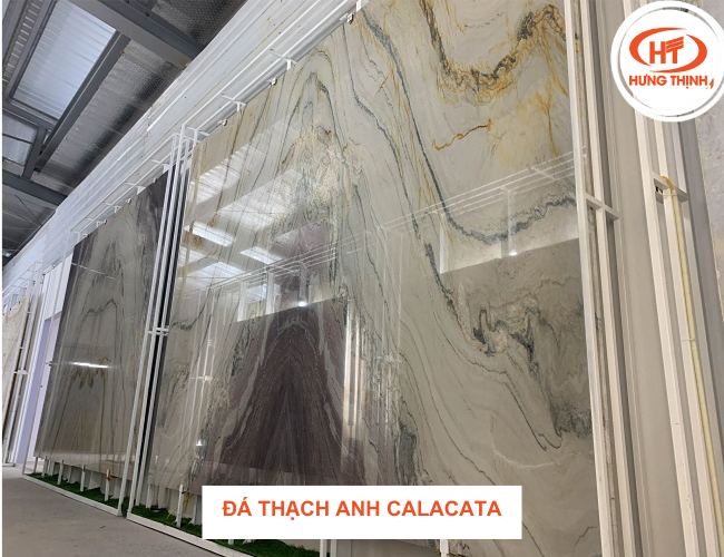 Đá Thạch Anh Calacata được trưng bày tại kho