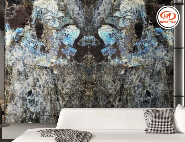 Tranh đá Thạch anh Ngọc Phỉ Thúy vừa mang vẻ đẹp thẩm mỹ, vừa là điểm chạm phong thủy. 