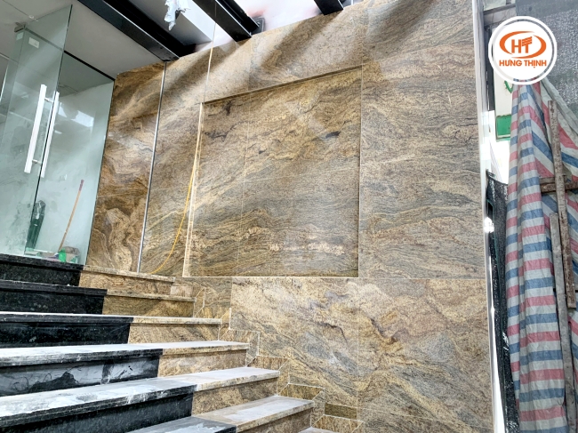 Bề ngoài lạ mắt kết hợp đường vân uyển chuyển thu hút sự chú ý