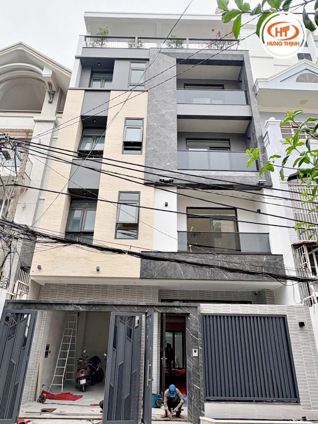 Mặt tiền nhà ốp đá cẩm thạch tự nhiên hiện đại