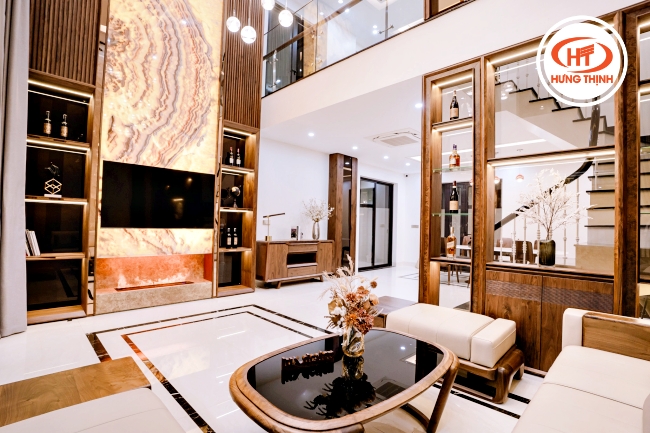 Sàn nhà phối viền đá Marble đen chỉ trắng