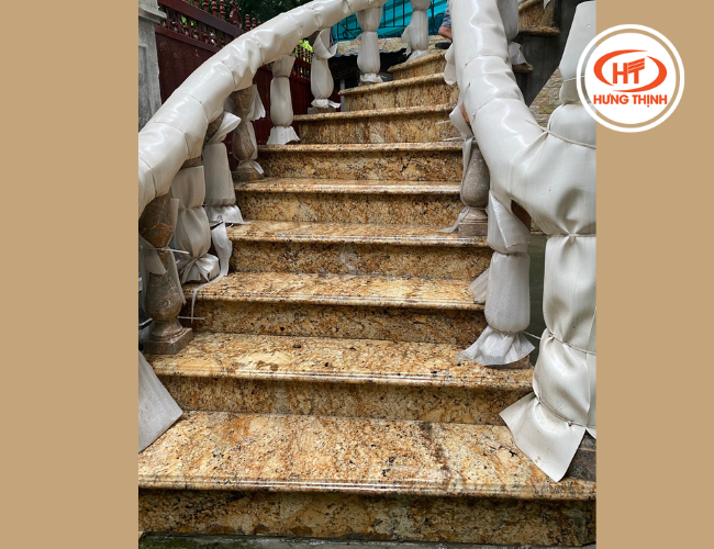 Đá ốp cầu thang chịu lực và chống trầy xước