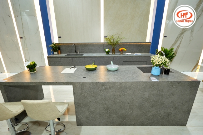 batch le ky ket hop tac chien luoc giua kho da sai gon hung thinh va royal sintered stone 011