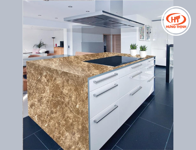 Bề mặt đá Marble Nâu Nhạt mịn dễ dàng cho việc vệ sinh lau chùi