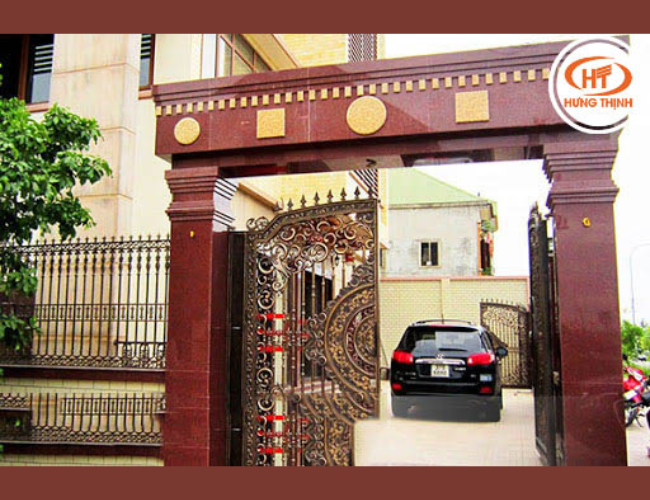 Đá Granite đỏ Bình Định ốp cột cổng nhà dân