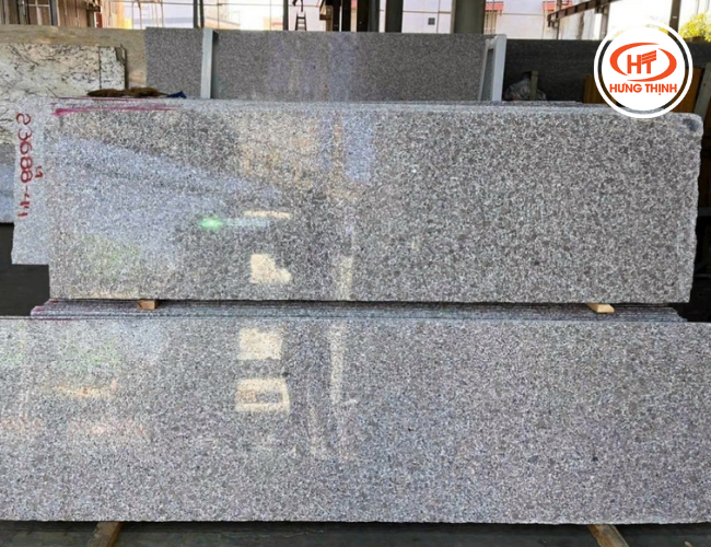 Đá Granite tím hoa cà khổ nhỏ ốp cầu thang, thang máy, mặt tiền,...