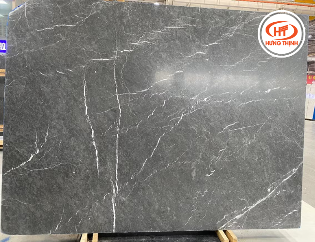 Đá Marble Wyndham có độ bóng cao giúp dễ vệ sinh lau chùi