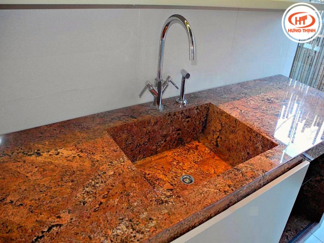Đá Granite Volcano Red không gây hại cho sức khỏe người sử dụng do không chứa chất phóng xạ.