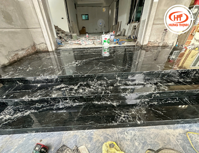 Đá Granite Olivia Green lên công trình cực hút mắt với tone xanh lá đậm