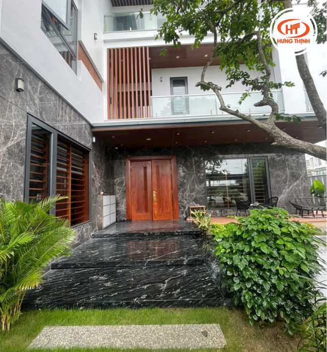 Tổng thể hoàn thiện cực ưng ý với đá hoa cương Olivia Green