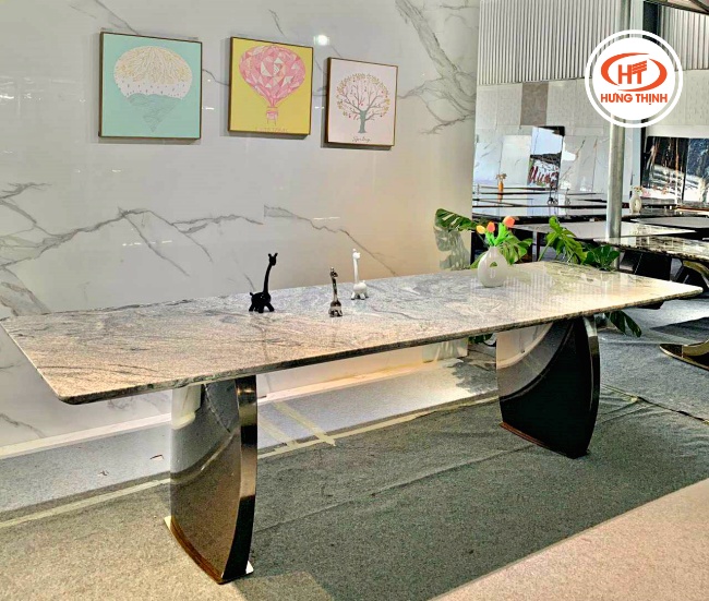 Khả năng chống thấm, chống xước nên đá Granite Asian White được dùng ốp bàn bếp