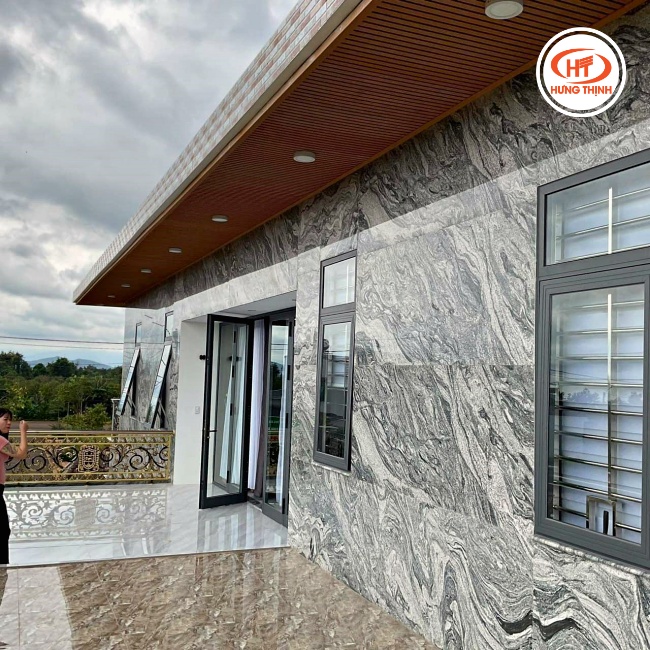 Đá Granite Asian White ốp mặt tiền trong thực tế