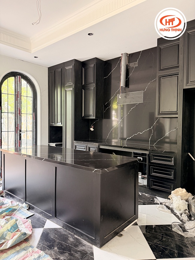 Thi công ốp đá bếp Vicostone BQ8740