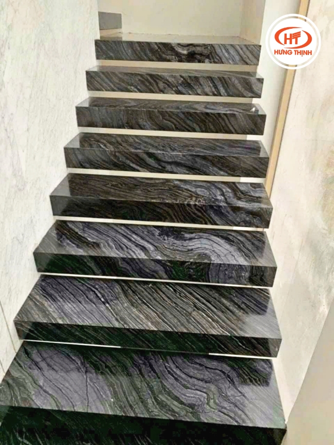 Gam màu độc đáo của đá cầu thang vân gỗ cổ
