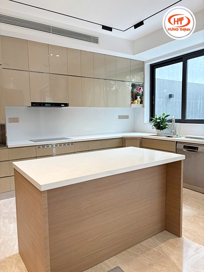 Các mẫu tủ bếp cho nhà chung cư cùng đá nhân tạo cực kì sang trọng và tinh tế