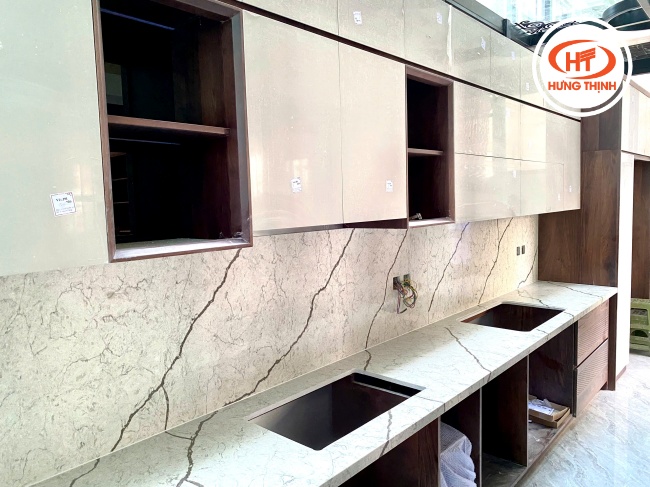 Thi công đá bếp Vicostone Diamante Bq8788