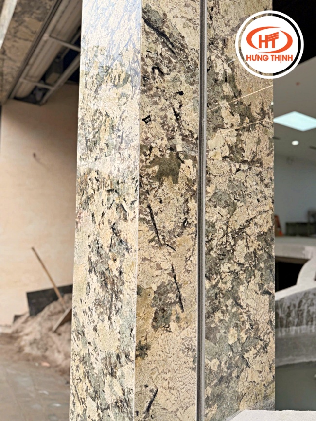 batch thuc te mat tien da Granite Blue Persa 05