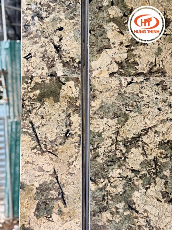 batch thuc te mat tien da Granite Blue Persa 06