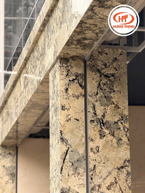 batch thuc te mat tien da Granite Blue Persa 07