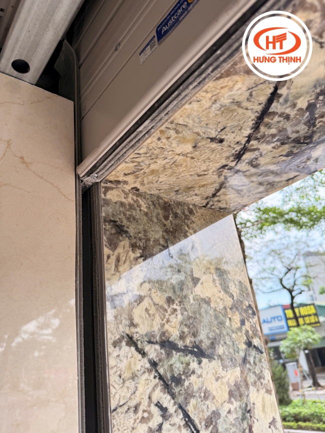 batch thuc te mat tien da Granite Blue Persa 11
