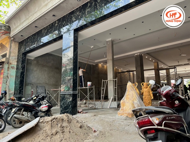 Công trình ốp đá mặt tiền Granite Olivia Green