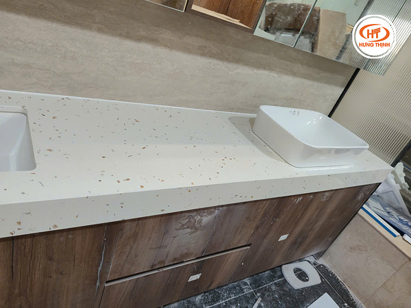 Thi công hoàn thiện đá bếp Vicostone BQ370