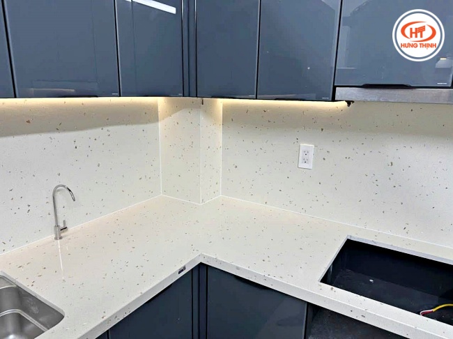 Đá bếp nhân tạo Vicostone BQ370 thuộc nhóm A trong 5 nhóm đá Vicostone