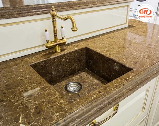 Đá Vicostone vân đá Marble làm mặt bếp là giải pháp hoàn hảo thay thế cho đá Marble làm mặt bếp cho thường xuyên tiếp xúc với nước