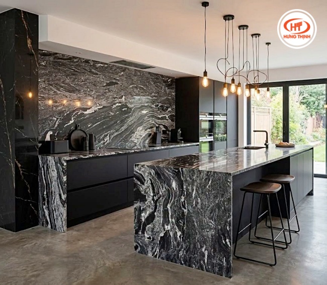 Đảo bếp mặt đá Granite là loại đá tự nhiên được hình thành qua hàng triệu năm trong lòng đất