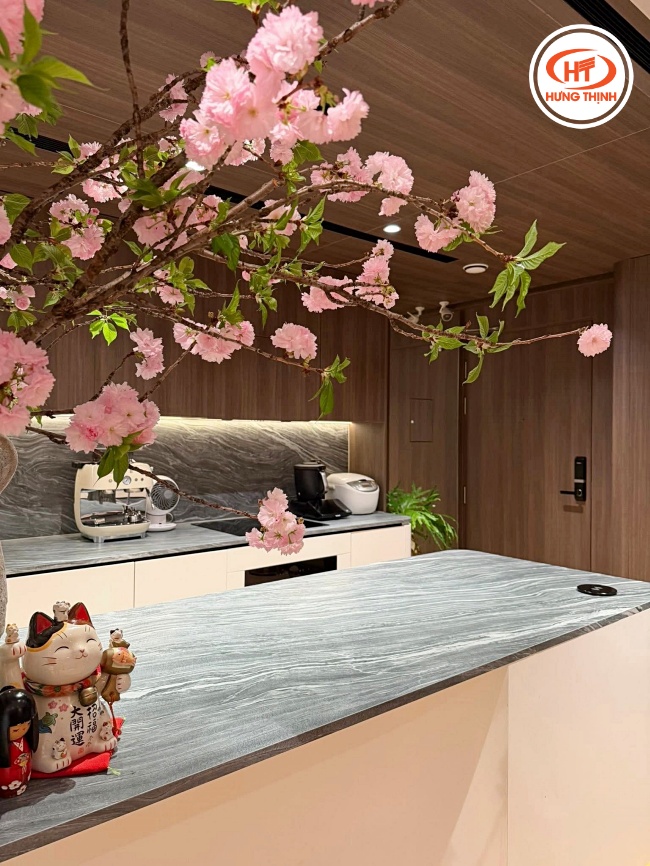 Chất liệu đá ảnh hưởng trực tiếp đến độ bền và tuổi thọ của bàn đảo bếp