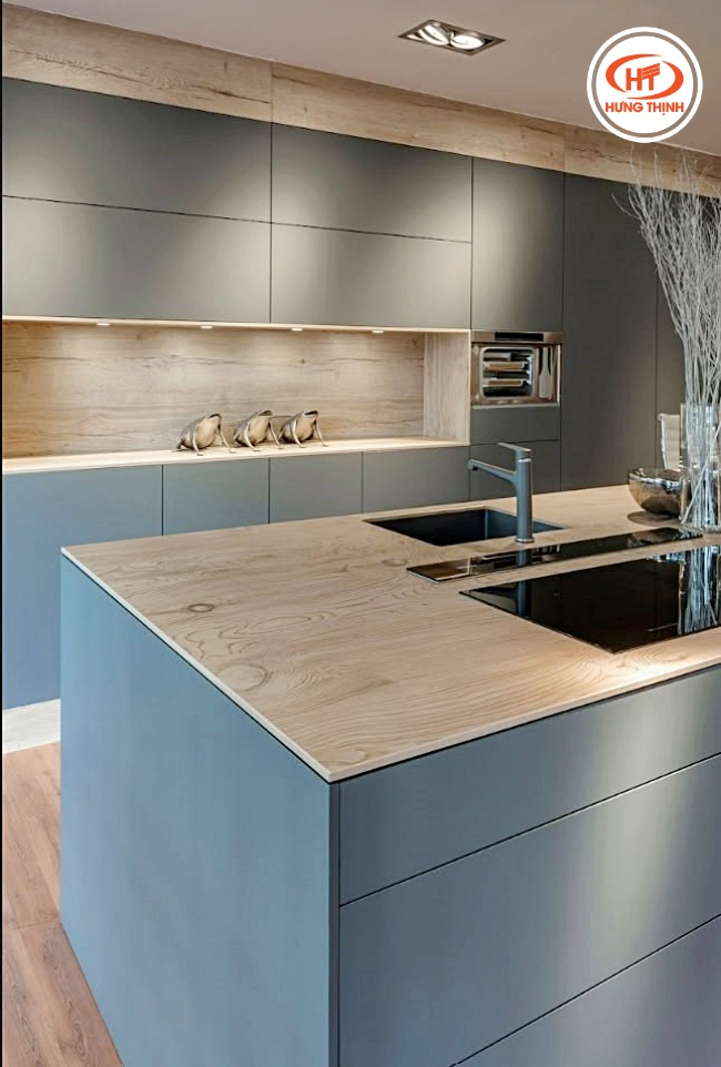 Sự kết hợp độc đáo giữa họa tiết ấm áp của gỗ và độ bền vượt trội của vật liệu nung kết