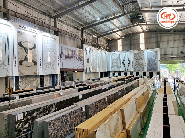 Tổng kho đá Hưng Thịnh chuyên cung cấp và thi công các mẫu bàn đảo bếp đẹp