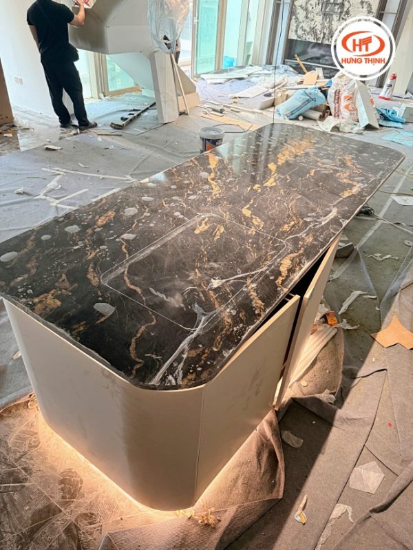 thuc te da bep granite titanium gold 17