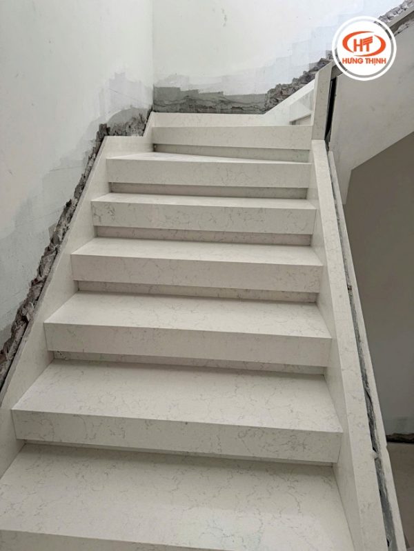 thuc te da cau thang vicostone bq2600 05